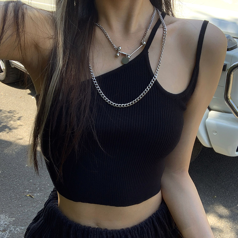 Áo hai dây thời trang quyến rũ sành điệu cho nữ | BigBuy360 - bigbuy360.vn