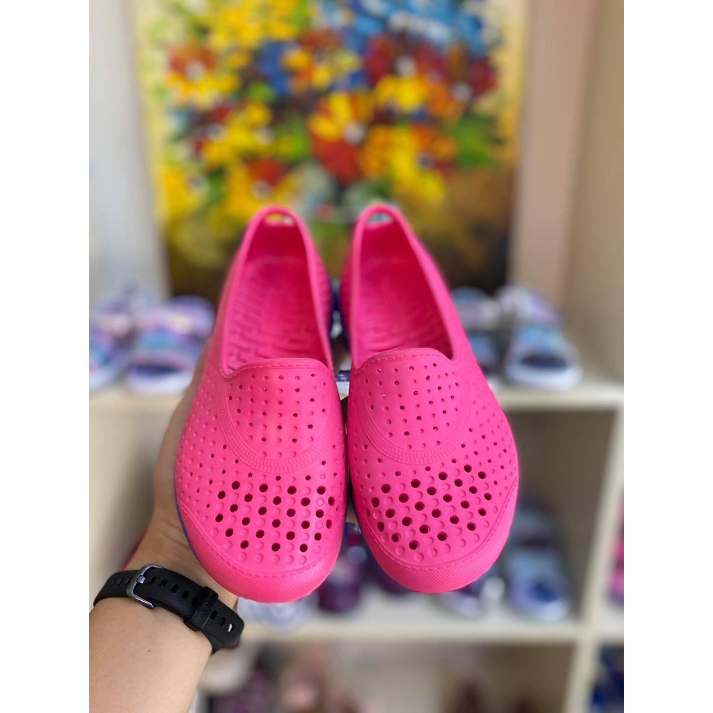 Giày Sục SKC Hồng Đế Trắng Cho Bé Gái Nhựa Mềm  Phù Hợp Cho Bé Đi Chơi Đi Học Đi Trời Mưa  28 29 30 32