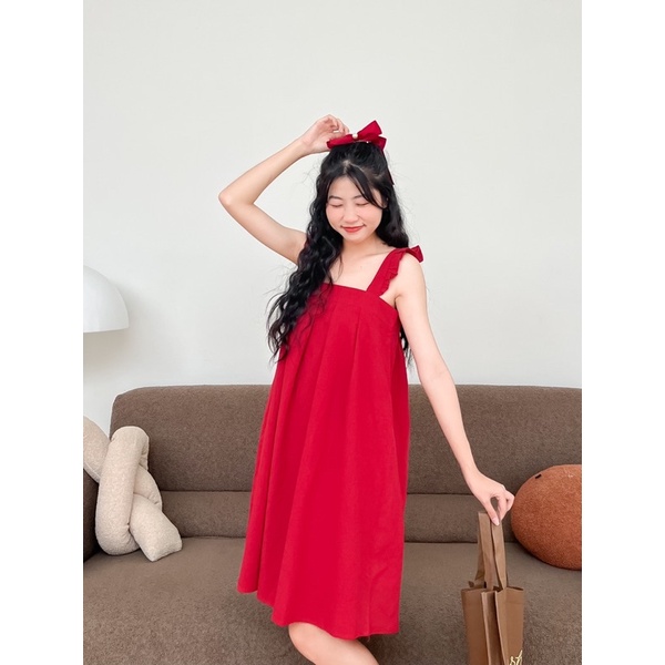 D21 - Đầm cánh tiên đỏ đô