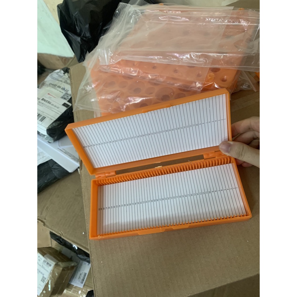 Hộp đựng tiêu bản sinh học Hộp đựng tiêu bản - lam kính hiển vi 50 vị trí được đánh số thự tự sẵn