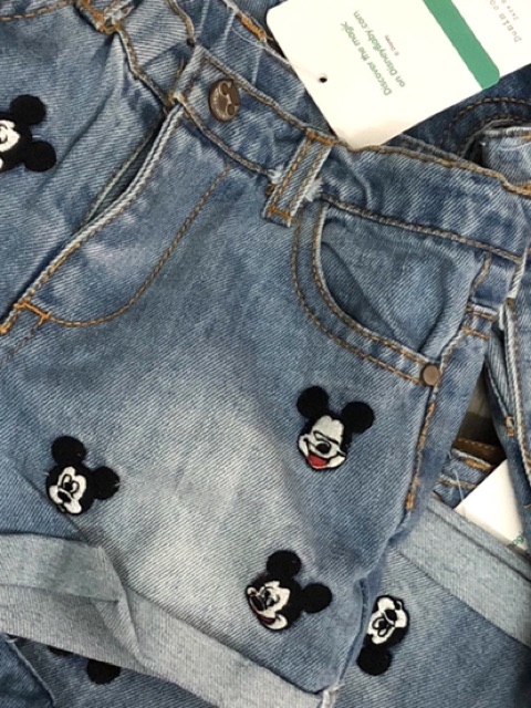 Quần short bò Zara  Mickey bé gái từ 9/12m -3/4y