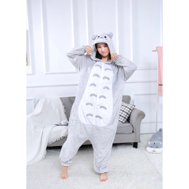 Bộ Đồ Thú Totoro Người Lớn – Bộ Đồ Ngủ Hình Thú Totoro Dễ Thương