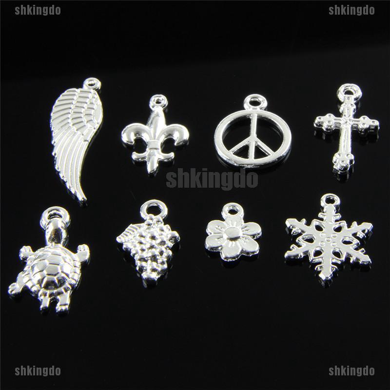 50 mặt dây chuyền màu bạc thiết kế phong cách Retro