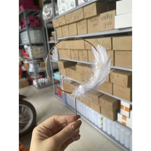 phụ kiện tròn dùng để chụp hình mi và nail hoặc các loại đồ dùng để hôc trợ có được bộ ảnh xinh đẹp và sang chảnh