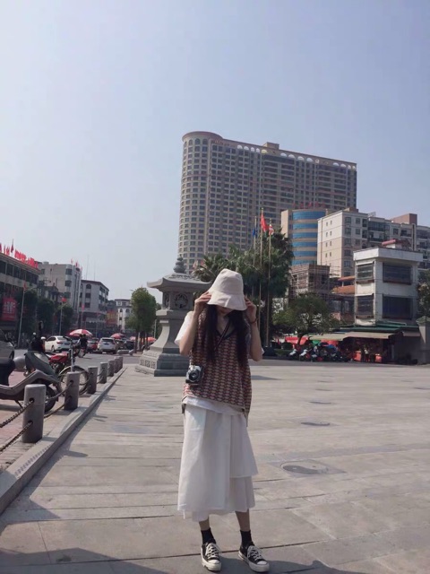 Chân váy midi dáng xoè lệch tà eo chun MV01 | BigBuy360 - bigbuy360.vn