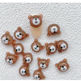 Charm gấu trang trí nail theo cái
