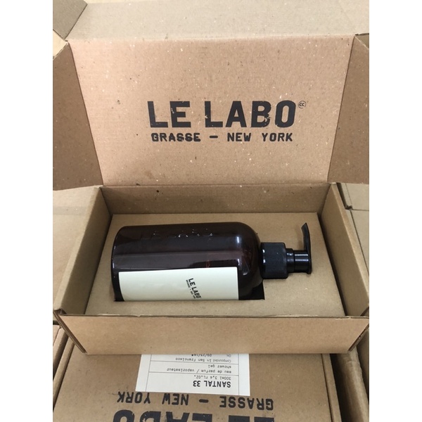 Sữa Tắm Hương Nước Hoa Le Labo Santal 33 300ML
