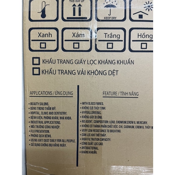 Khẩu trang 4 lớp CLEAN PRO+  1 hộp 50 cái