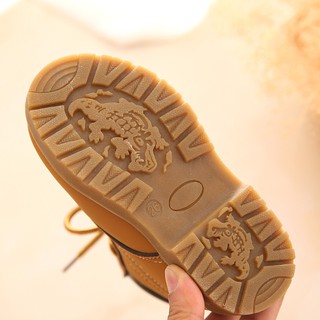 Giày boot trẻ em cao cấp