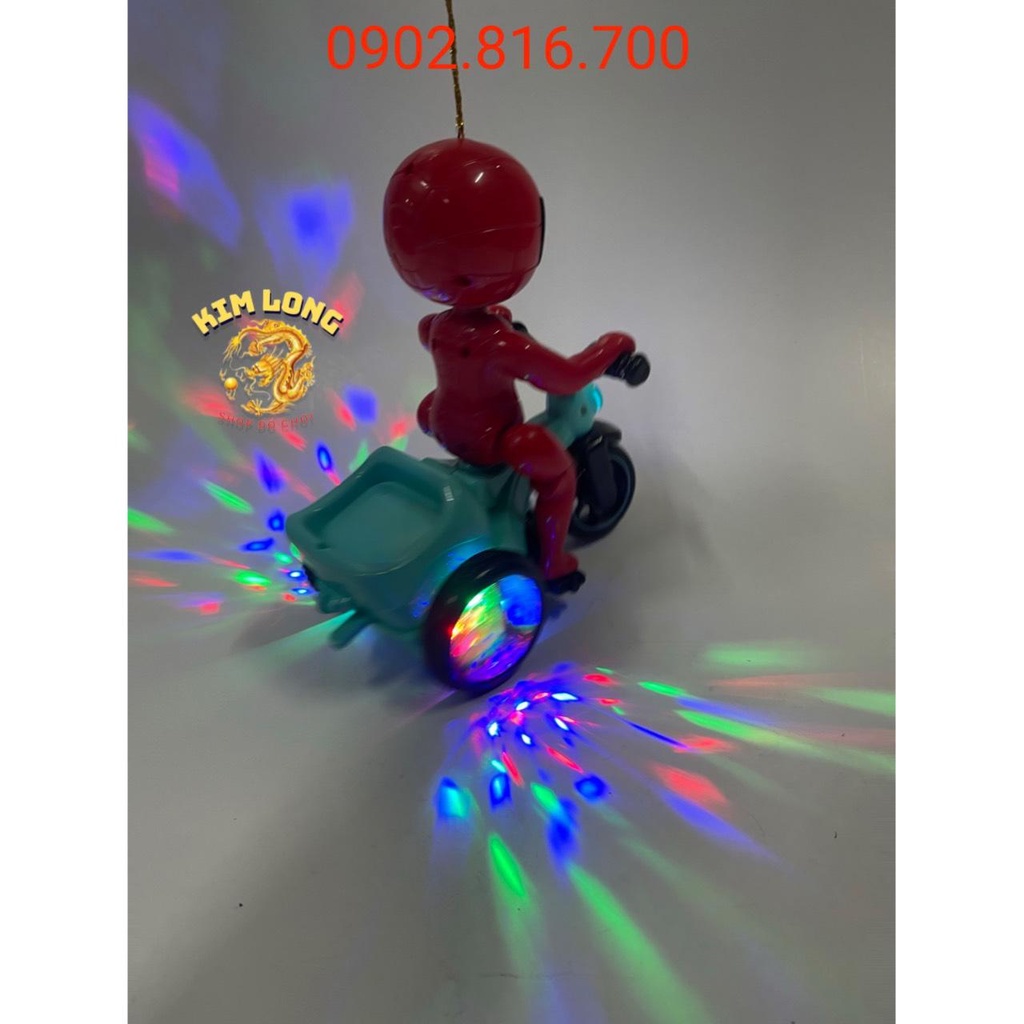 Đồ chơi lồng đèn siêu nhân nhện Spiderman lái xe giao hàng cho bé trai tặng kèm pin quà tặng trung thu cho bé