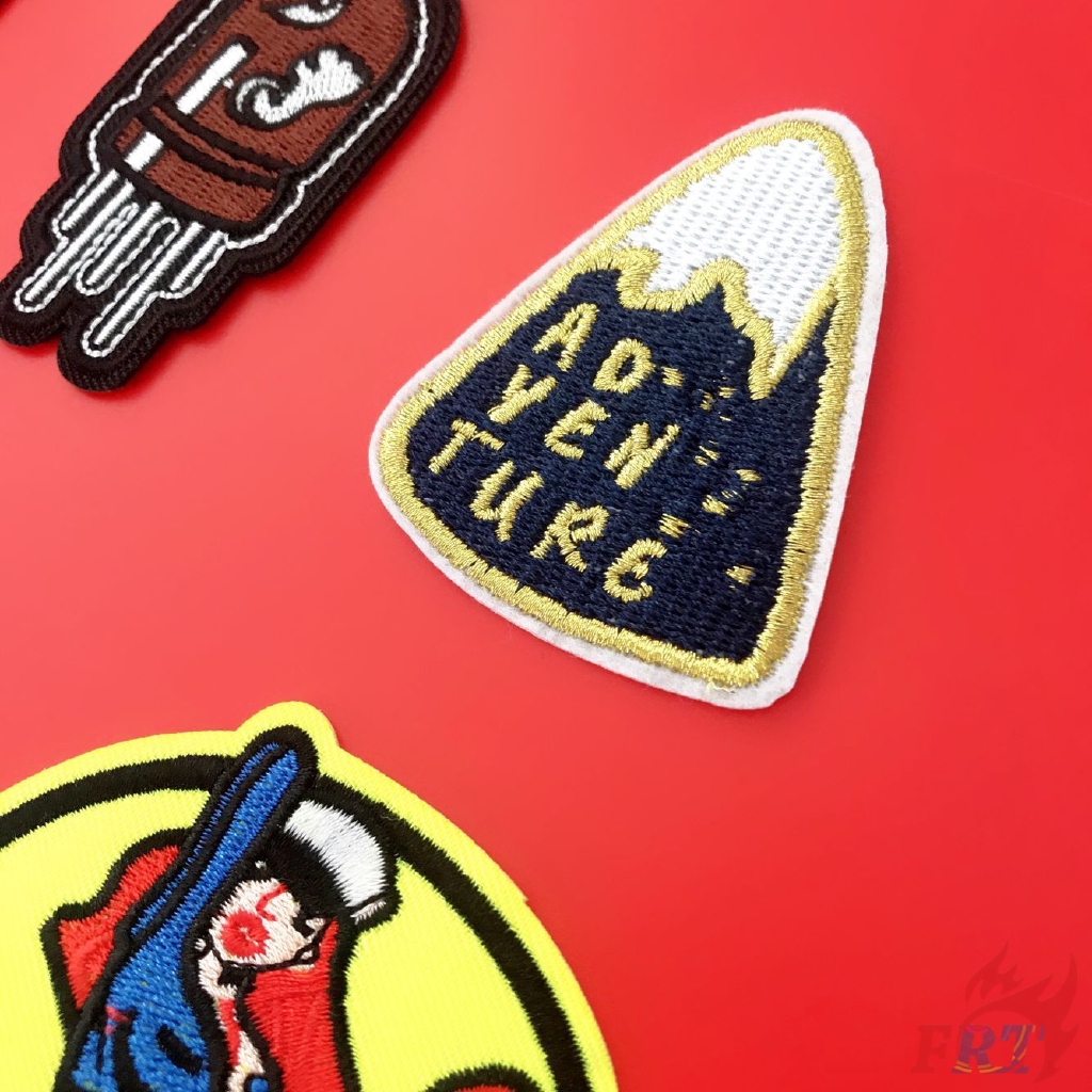 ☸ Sticker Ủi Thêu Hình Rock and Roll ☸ 1 Sticker Ủi Thêu Hình Huy Hiệu