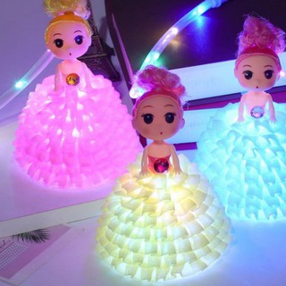 Lồng đèn búp bê chibi dễ thương