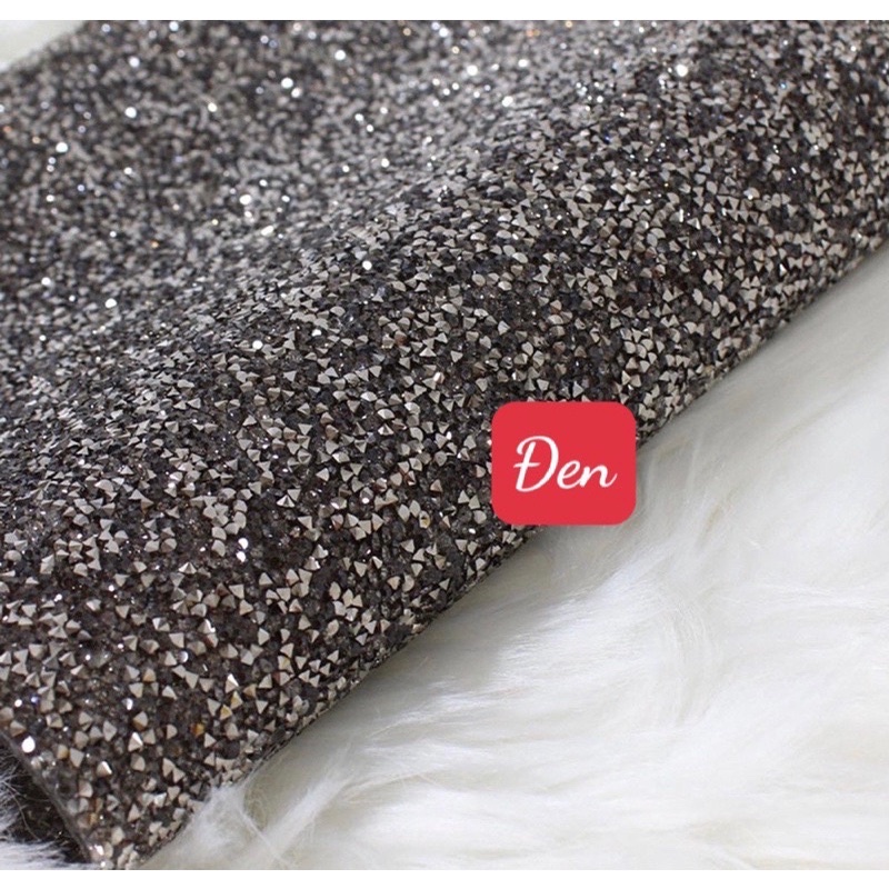 Thảm đá chụp ảnh nail lấp lánh