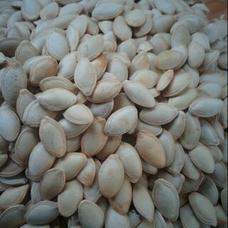 Hạt bí thái lan 100k/500 g - đồ ăn vặt