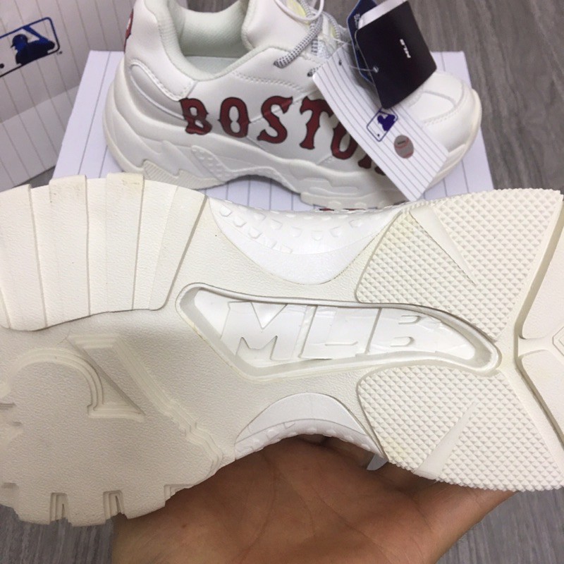 Giầy thể thao nam nữ mầu trắng 36-43. | BigBuy360 - bigbuy360.vn