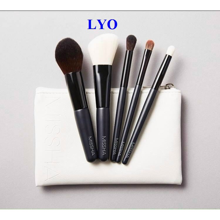 Bộ cọ trang điểm Missha Artistool To-go Kit 5 cây