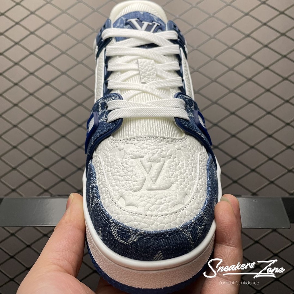 Giày Thể Thao LV Trainer Monogram Denim White Xanh Dương Vải Bò Cực Phong Cách Cho Cả Nam Và Nữ Sneakers World