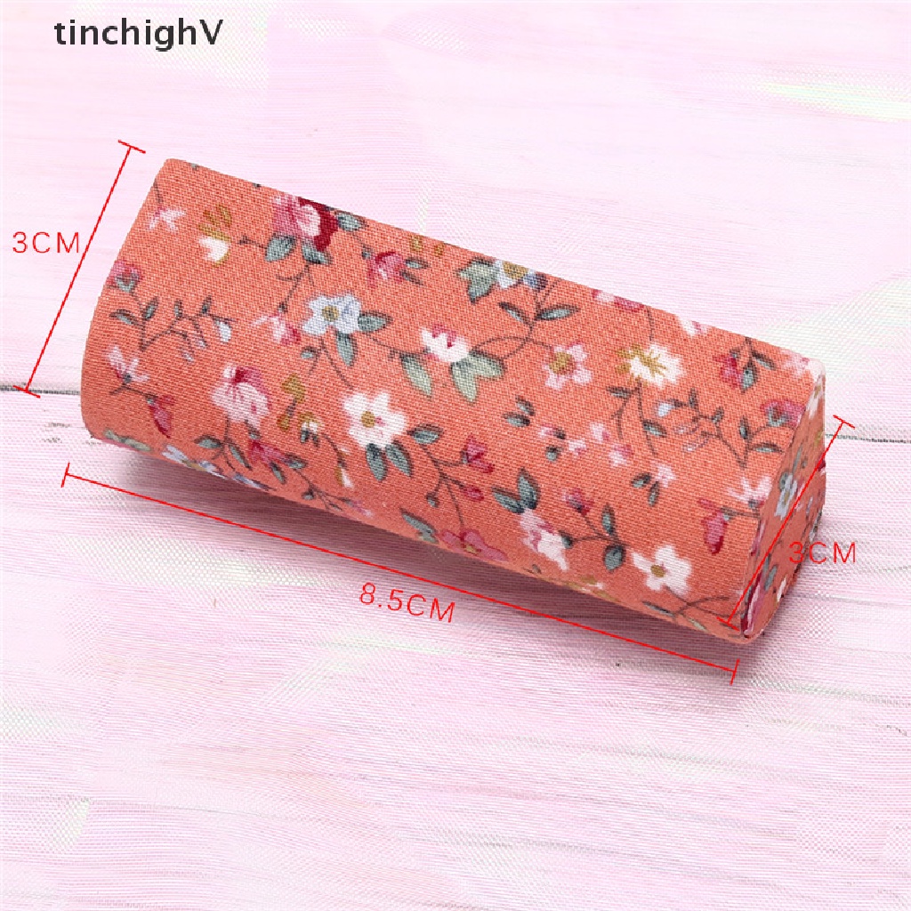 Hộp Đựng Son Môi Họa Tiết Hoa Thêu Phong Cách Retro Kèm Gương Tiện Dụng