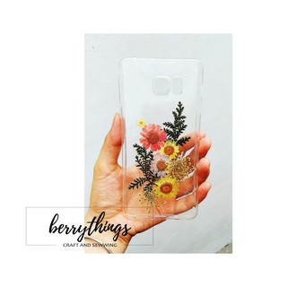 Ốp lưng điện thoại resin hoa khô (hoa thật)
