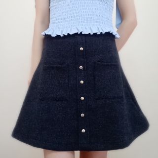 Sale sale chân váy phối nút siêu xinh xuất khẩu
