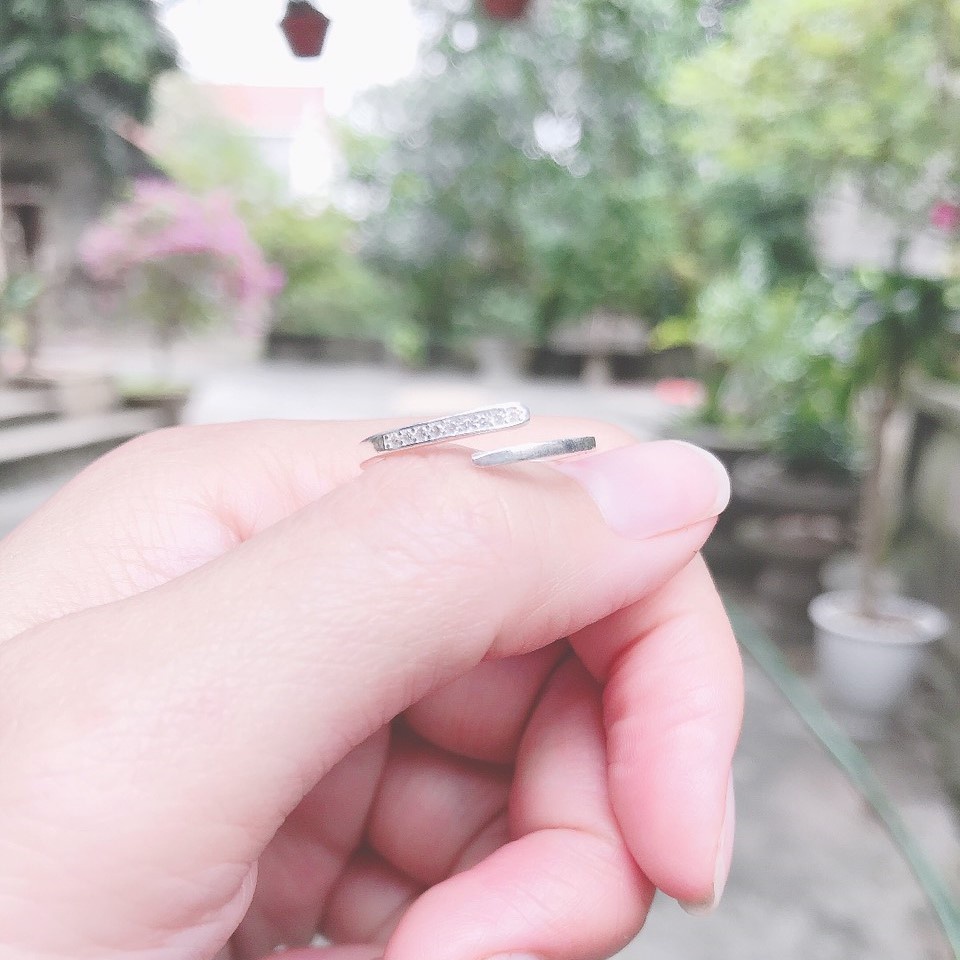 Nhẫn bạc nữ dạng hở đính đá 1 bên NH001 -Chất liệu bạc ta trang sức Bạc Evasilver