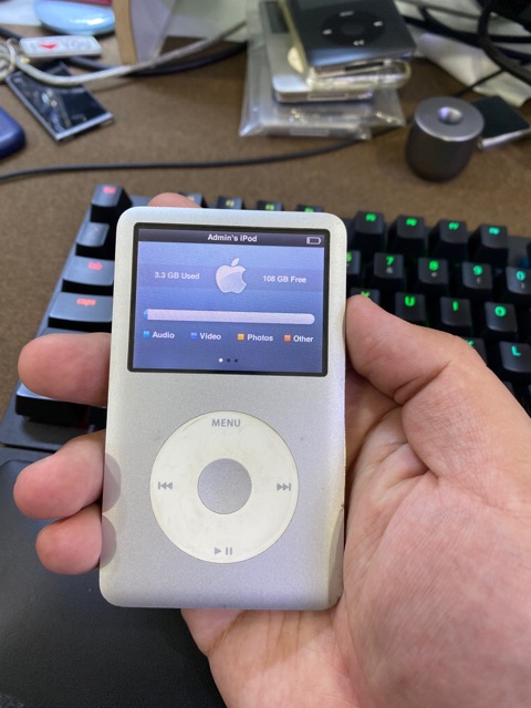 Máy nghe nhạc Apple iPod Classic Gen 7 120GB