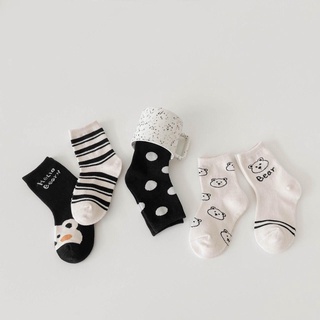 Set 5 đôi tất len họa tiết cho bé