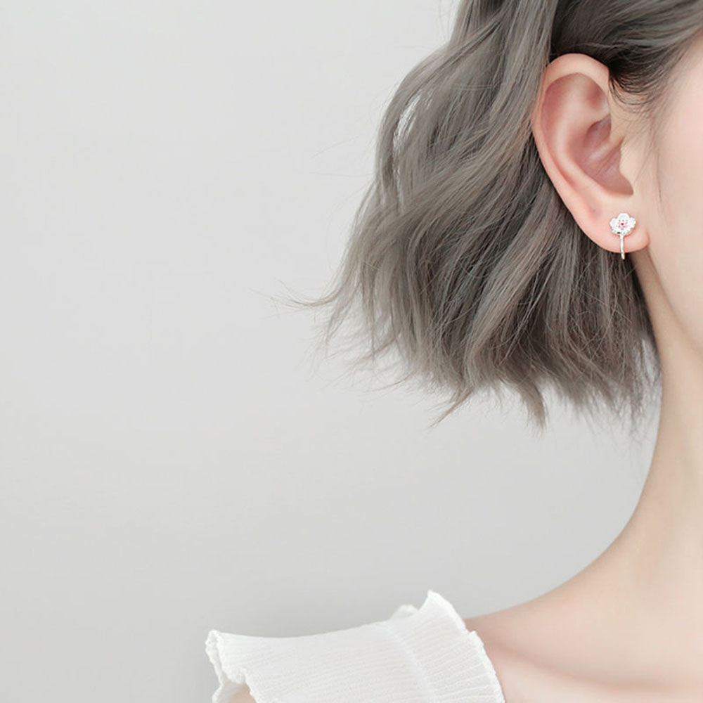 Bông Tai Hình Hoa Anh Đào Đính Đá Xinh Xắn Cho Nữ