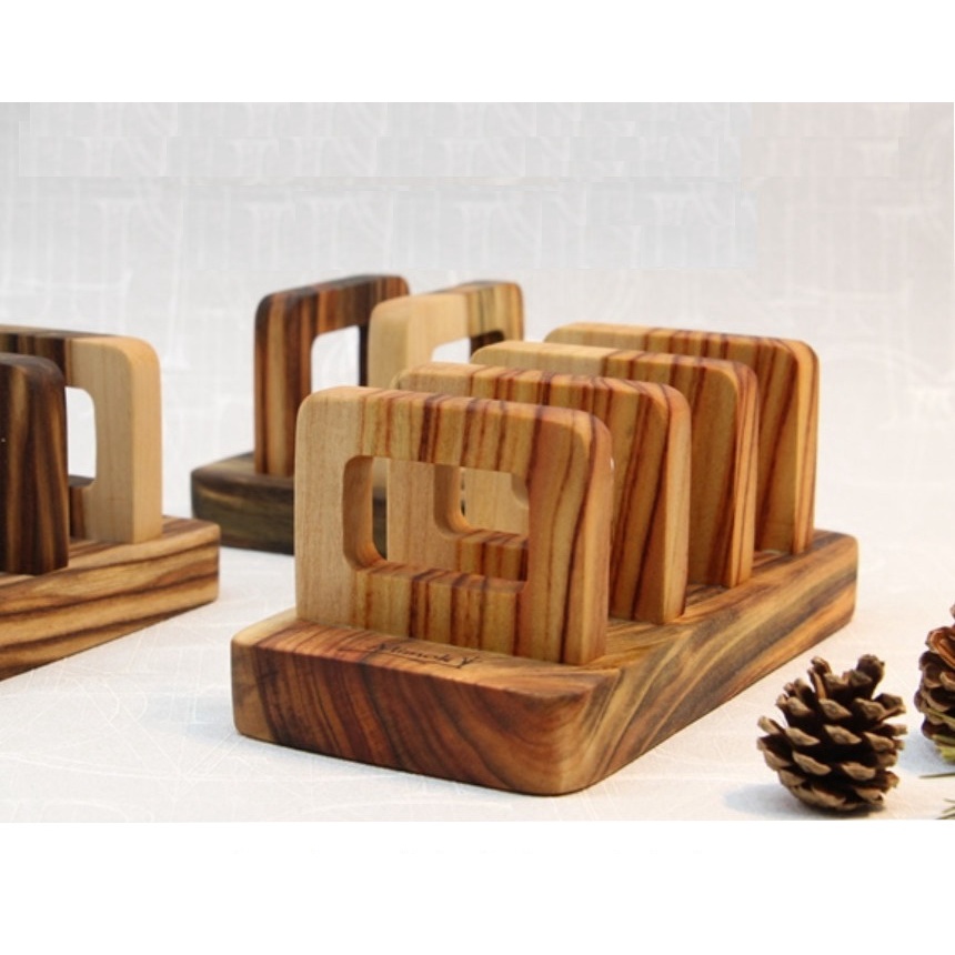 Giá kê thớt đa năng Sa Maison, chất liệu gỗ Camphor kháng khuẩn