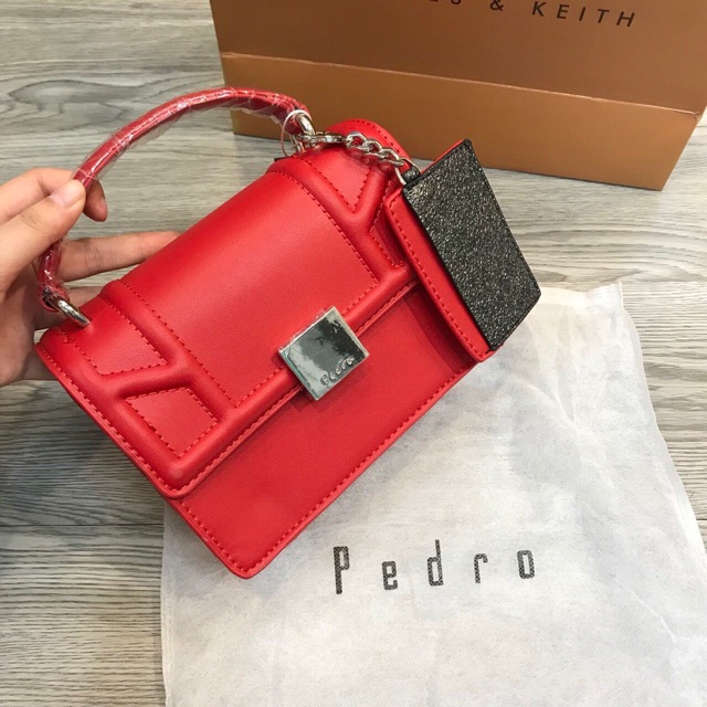 Túi P E R D O xuất dư