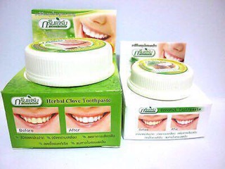 Bột trắng răng Coconut Green Herb Thái Lan