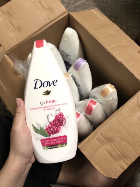 Sữa tắm Dove Đức - 500ML