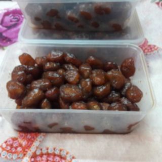 Mứt chôm chôm rim chua ngọt