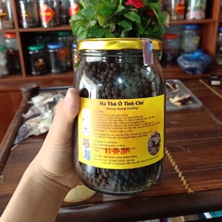 1 lọ hà thủ ô