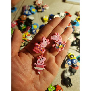 (Được chọn mẫu) Sticker gắn sục, dép cross