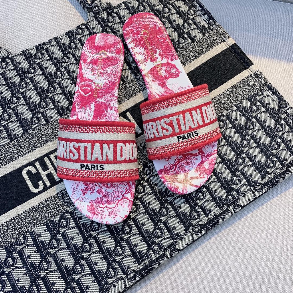 2022 Sandal Nữ Da Tổng Hợp Đế Phẳng Họa Tiết Mới