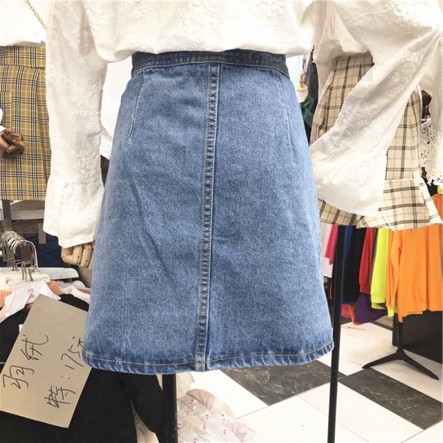 (Order) Có bigsize - Chân váy chữ A jeans cài cúc dọc phối 2 túi trc | BigBuy360 - bigbuy360.vn