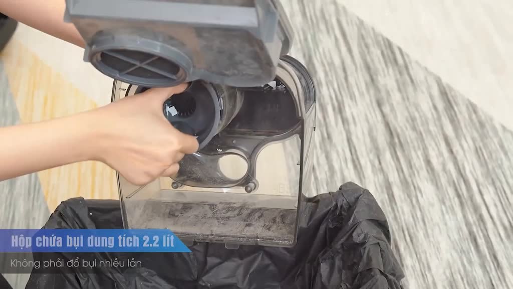 Máy hút bụi dạng hộp Panasonic MC-CL605KN49