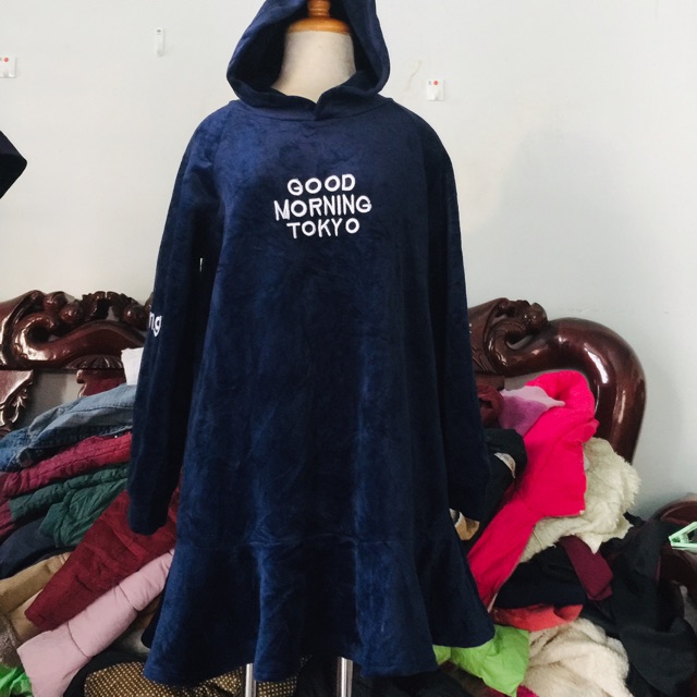 Đầm hoddi đuôi cá