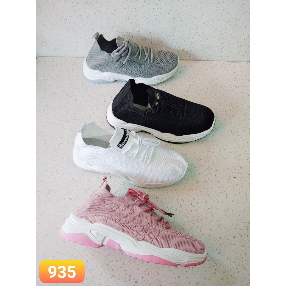 Giày thể thao nữ giày xỏ cổ chun 935, 926 | BigBuy360 - bigbuy360.vn