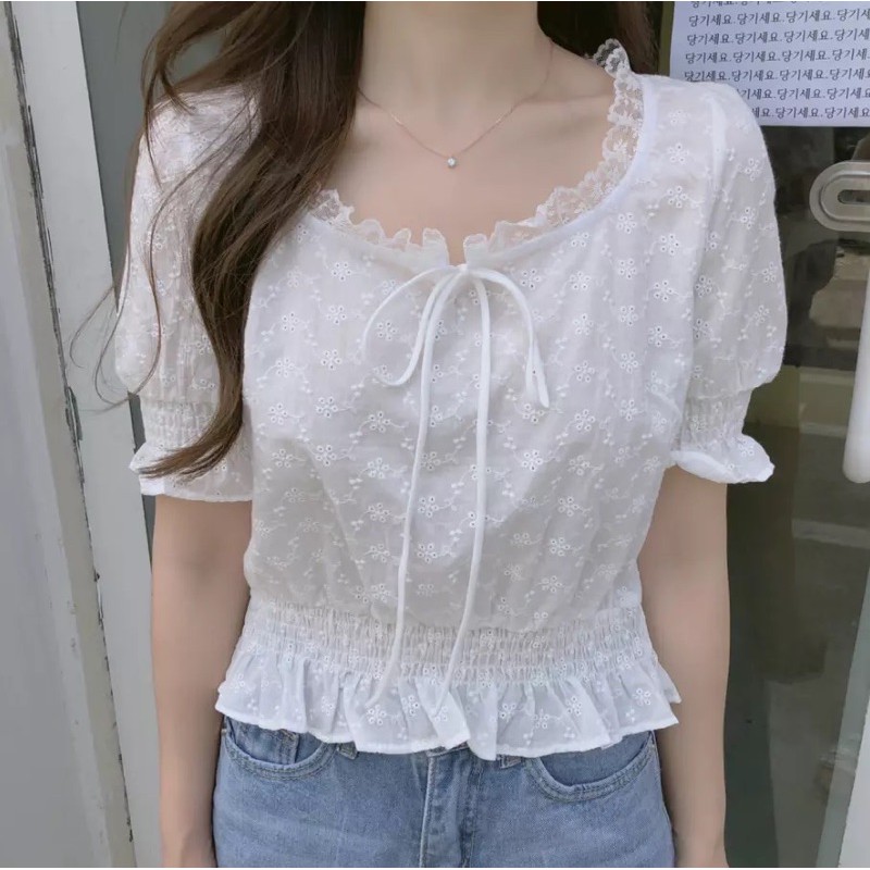 Áo croptop kiểu tay phồng hottrend dáng áo freesize chất vải thô mềm dễ thương dành cho các cô nàng nữ tính