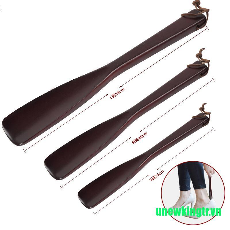 < Kingtr > Dụng Cụ Hỗ Trợ Mang Giày Bằng Gỗ Sừng Hà Lan Cán Dài Có Móc Treo