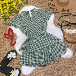 jumpsuit