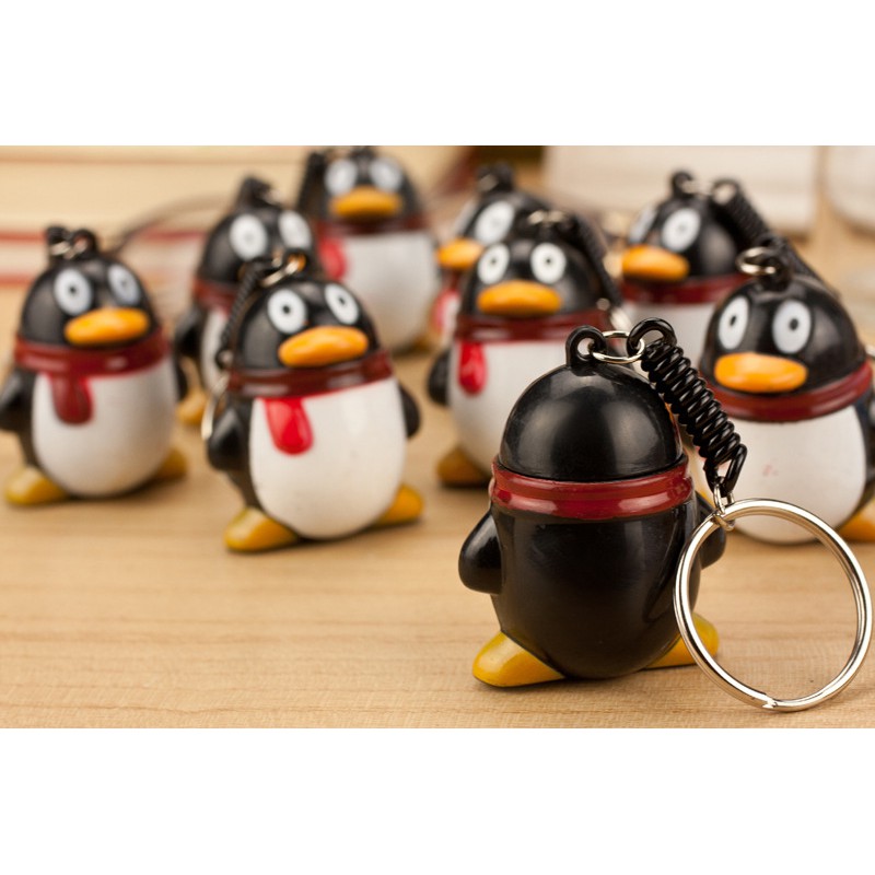 Móc chìa khóa mini kiêm bút viết hình chim cánh cụt