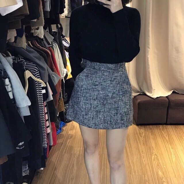 Váy có quần bên trong