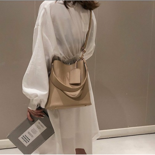 Túi Đeo Chéo Nữ Thời Trang- tặng kèm túi nhỏ đựng phụ kiện 2021 | BigBuy360 - bigbuy360.vn