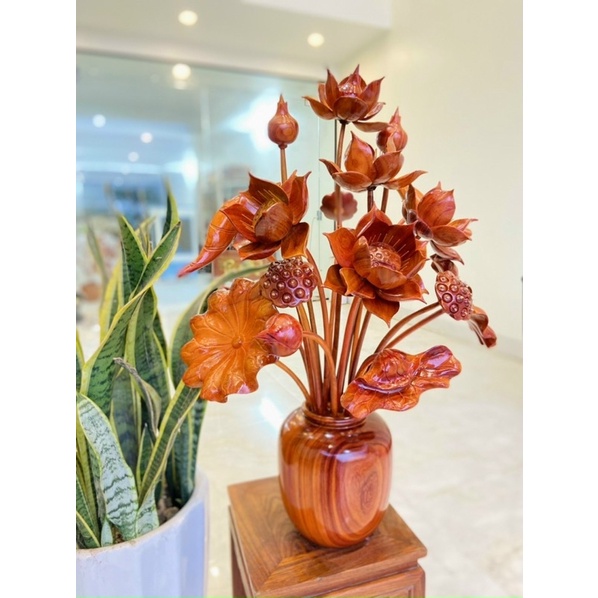 Hoa sen gỗ hương vip 17 cành