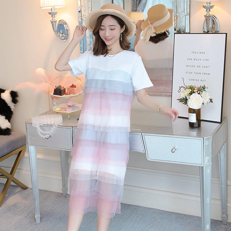 Đầm lưới cầu vồng cho bà bầu