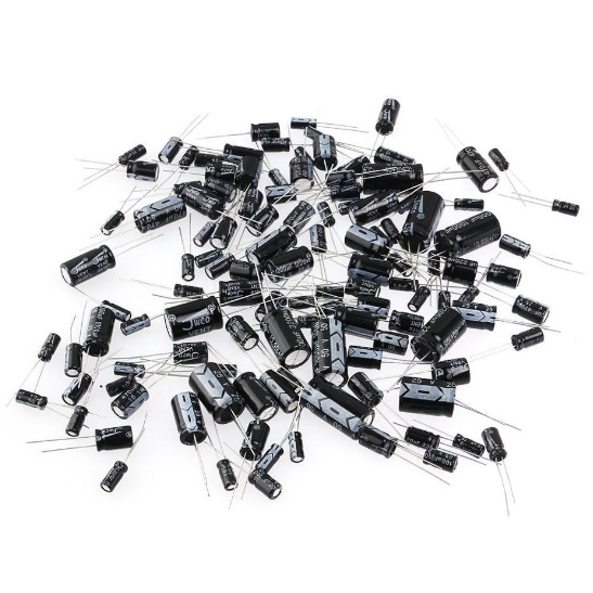 Tụ 4,7uf 50v 5x11mm tụ hóa 4,7uf 50v