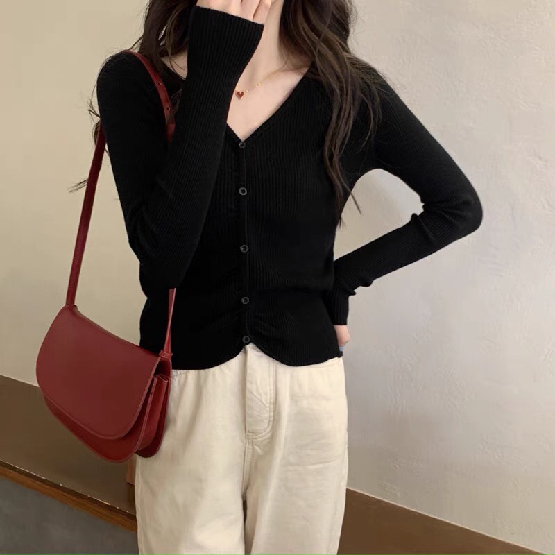 Áo len tăm tay dài cổ chữ V chất mềm mịn cực đẹp dễ mix đồ | BigBuy360 - bigbuy360.vn